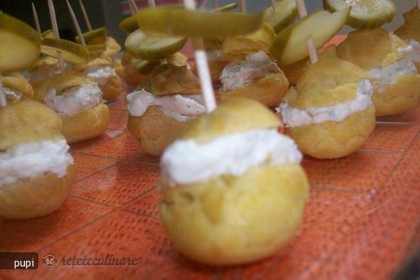 Appetizers - Cheese and Garlic Doughnuts