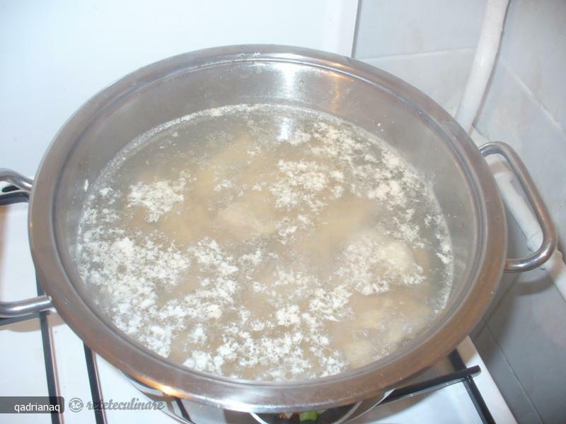 Soupe de poulet à la grecque