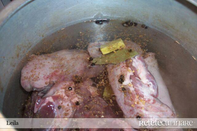 Pork offal soup with horseradish