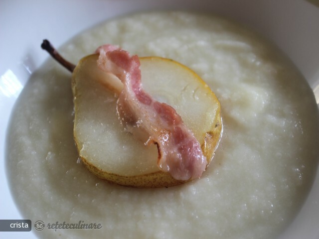 Cauliflower and Pear Cream Soup