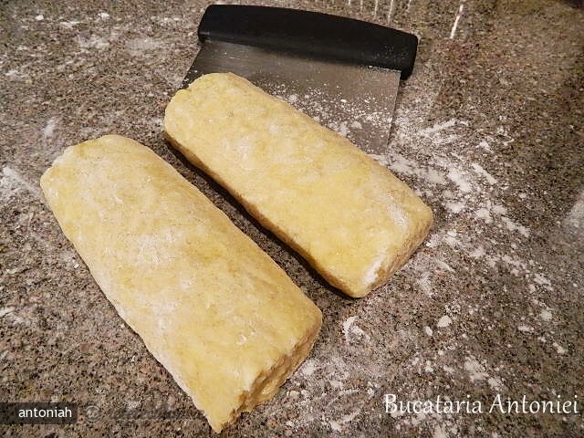 Almond and Chocolate Biscuits