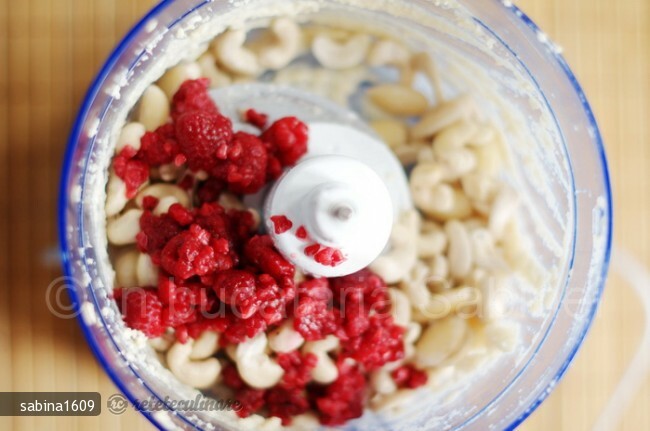 No-bake raspberry cheesecake