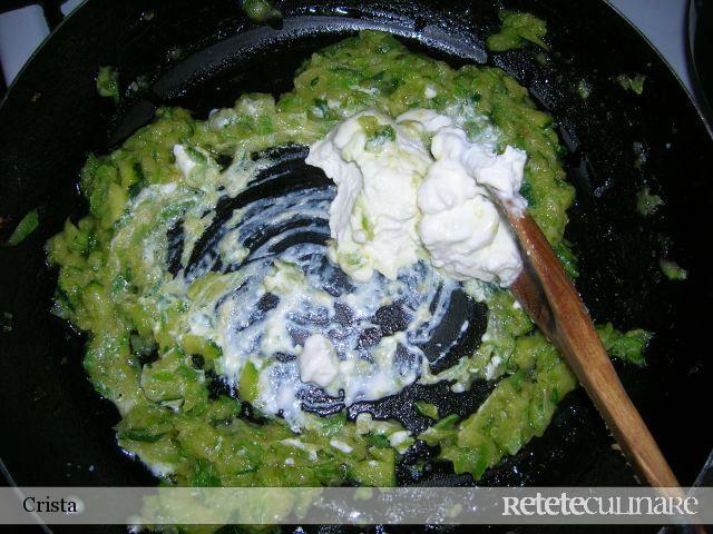 Fusili, Zucchine si Ricotta (si Speck)