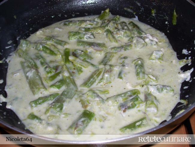 Pasta with asparagus