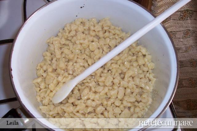 Gnocchi con miele e cannella