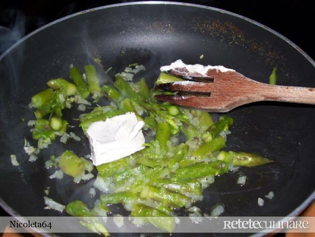 Pasta with asparagus