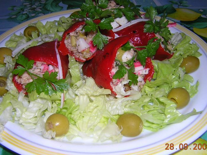 Stuffed roasted peppers with tuna and crab