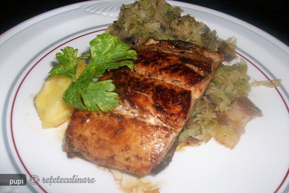 Caramelized Salmon with Cabbage or Pineapple Garnish